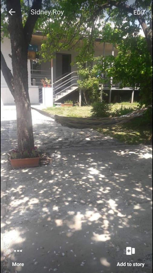 Maka'S Guesthouse Tionety Exterior photo